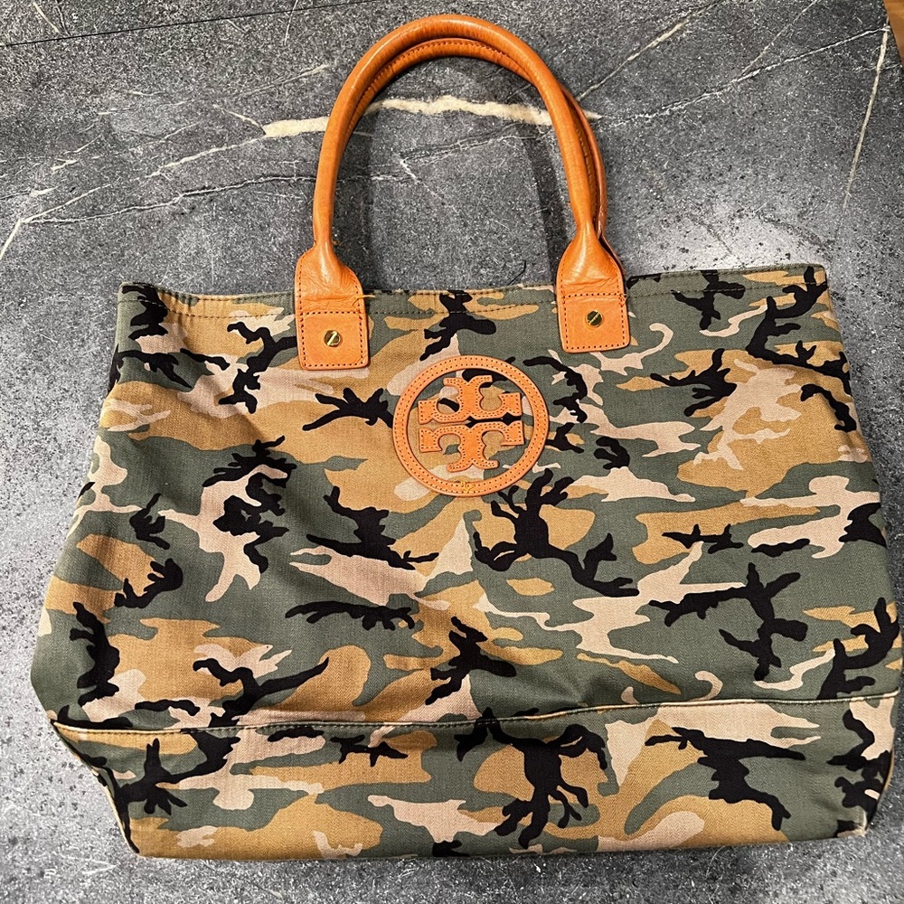 Tory Burch Green camo tote with camel tan leather handles, oversize logo front